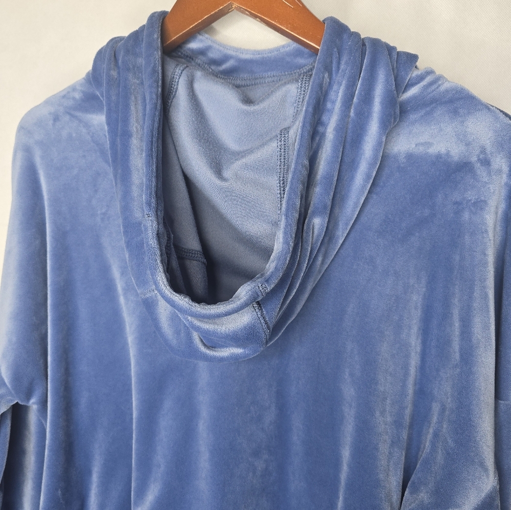 Offline by Aerie Velour Hoodie Blue Cropped Long Sleeve Relaxed Fit Athleisure M - Picture 5 of 12